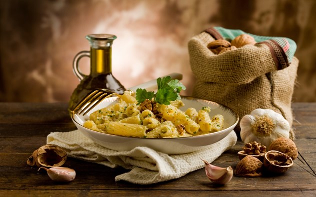 Rigatoni mit Walnussbutter