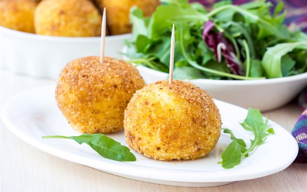 Arancini -italienische Reisbällchen