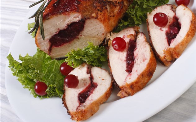 Schweinefilet mit Cranberrys und Steinpilzsauce